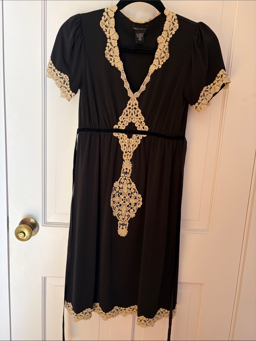 Gothic Mini Black Dress with Cream Lace Trim – Elegant Women’s Intimate Dress